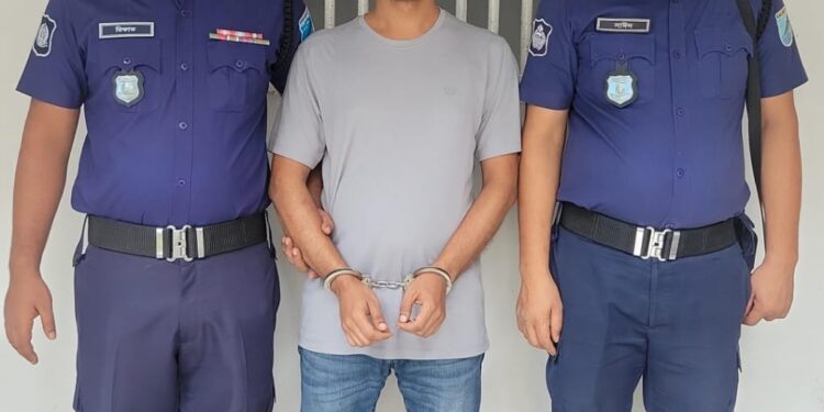 জাবির সাবেক শিক্ষক মাহমুদুর রহমান জনি বৈষম্যবিরোধী ছাত্র আন্দোলনের হত্যা মামলায় গ্রেপ্তার