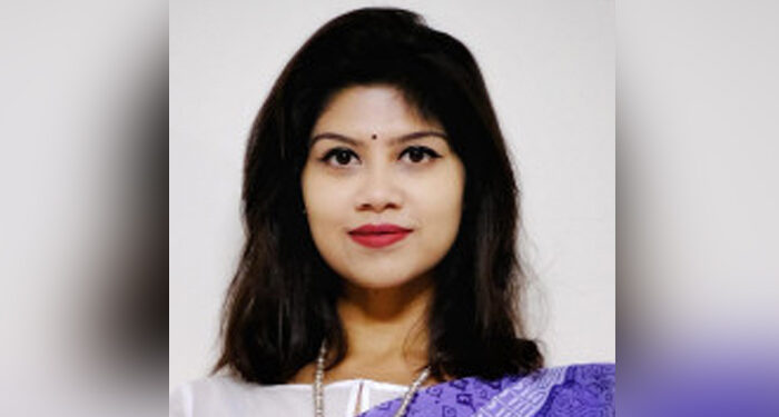 ঘুষ গ্রহণের অভিযোগে সহকারী কর কমিশনার সাময়িক বরখাস্ত