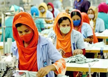 কর্মক্ষেত্রে নারীদের নেতৃত্বে নানা বাধা