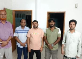 ধামরাইয়ে বৈষম্যবিরোধী ছাত্র হত্যা মামলায় সাবেক উপজেলা চেয়ারম্যানসহ পাঁচজন গ্রেপ্তার