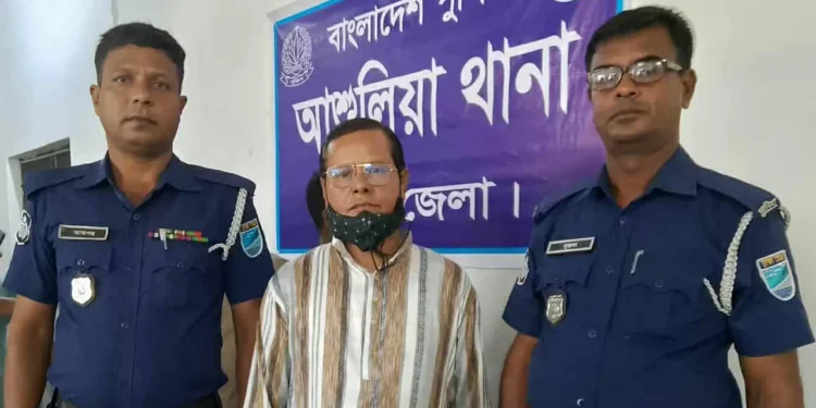 আশুলিয়ায় শ্রমিক লীগ নেতা আইয়ুব আলী সিকদার গ্রেপ্তার: মুক্তির তদবিরে বিএনপি নেতা