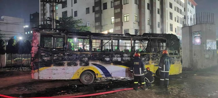 আশুলিয়ায় পার্কিং করা বাসে দুর্বৃত্তদের আগুন, পুড়ে ছাই আলিফ পরিবহন