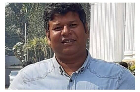 জাতীয় বিশ্ববিদ্যালয়ের সনদও জালিয়াতি,জাবি কর্মকর্তা ফিরোজের ডিগ্রি নিয়ে তদন্তে নতুন তথ্য