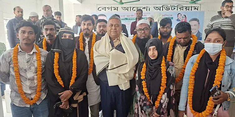 এনসিপি-ইসলামী আন্দোলনের অর্ধশত নেতাকর্মীর বিএনপিতে যোগদান